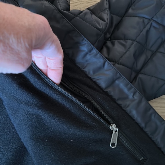 Marmot Black Quilted Winter Jacket - Picture 6 of 11